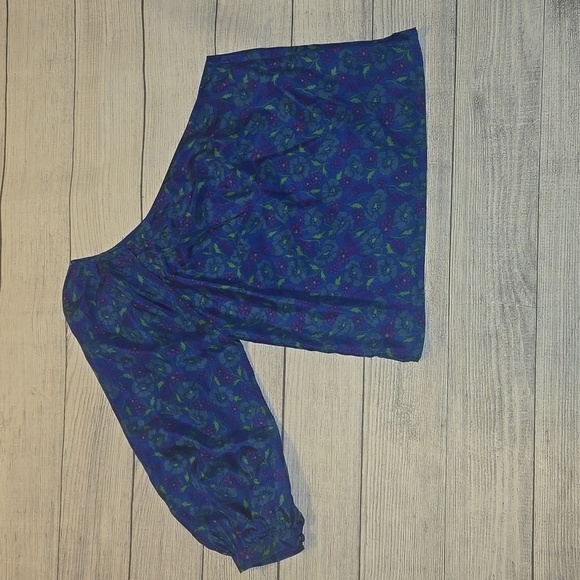 Veronica Beard Tops - Veronica Beard Lyric Top 100% Silk One-Shoulder Floral Print Blouse Blue Size 2